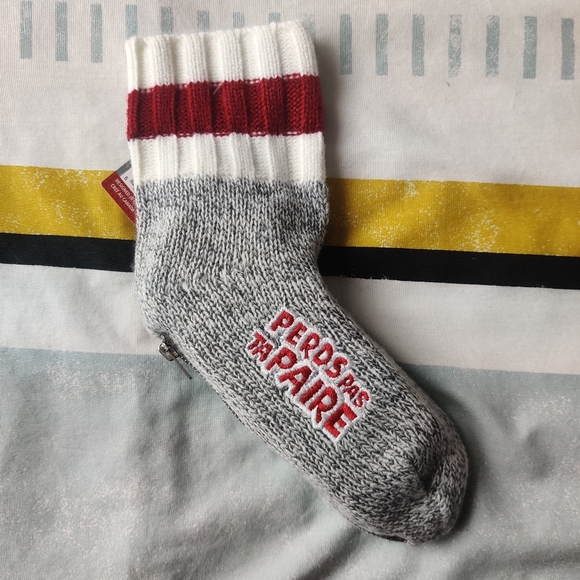 BNWT Pair 'Em Up / Perds pas ta paire card game - Picture 3 of 7